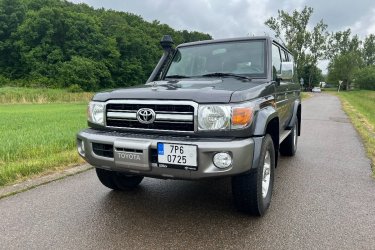 Toyota Land Cruiser GRJ 76 Land Cruiser GRJ 76 167.00 kW