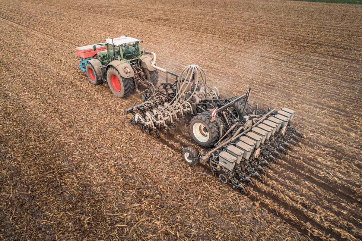 ag179c2-1621x1080.jpg